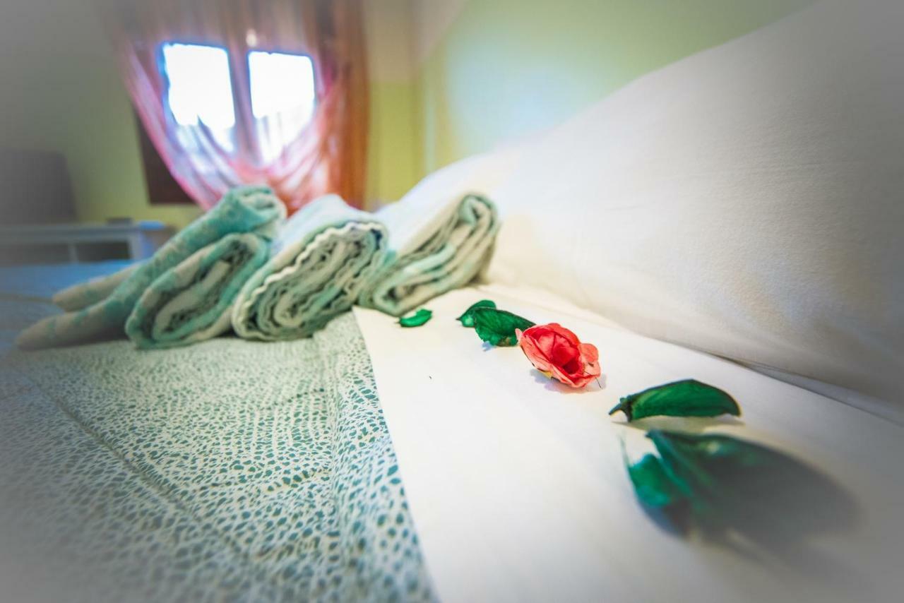 Adria Bella Locazione Turistica Bed and Breakfast Buitenkant foto