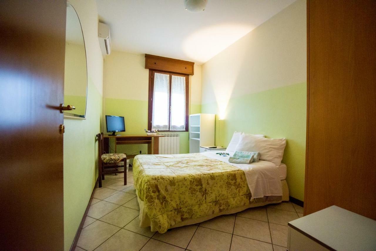Adria Bella Locazione Turistica Bed and Breakfast Buitenkant foto